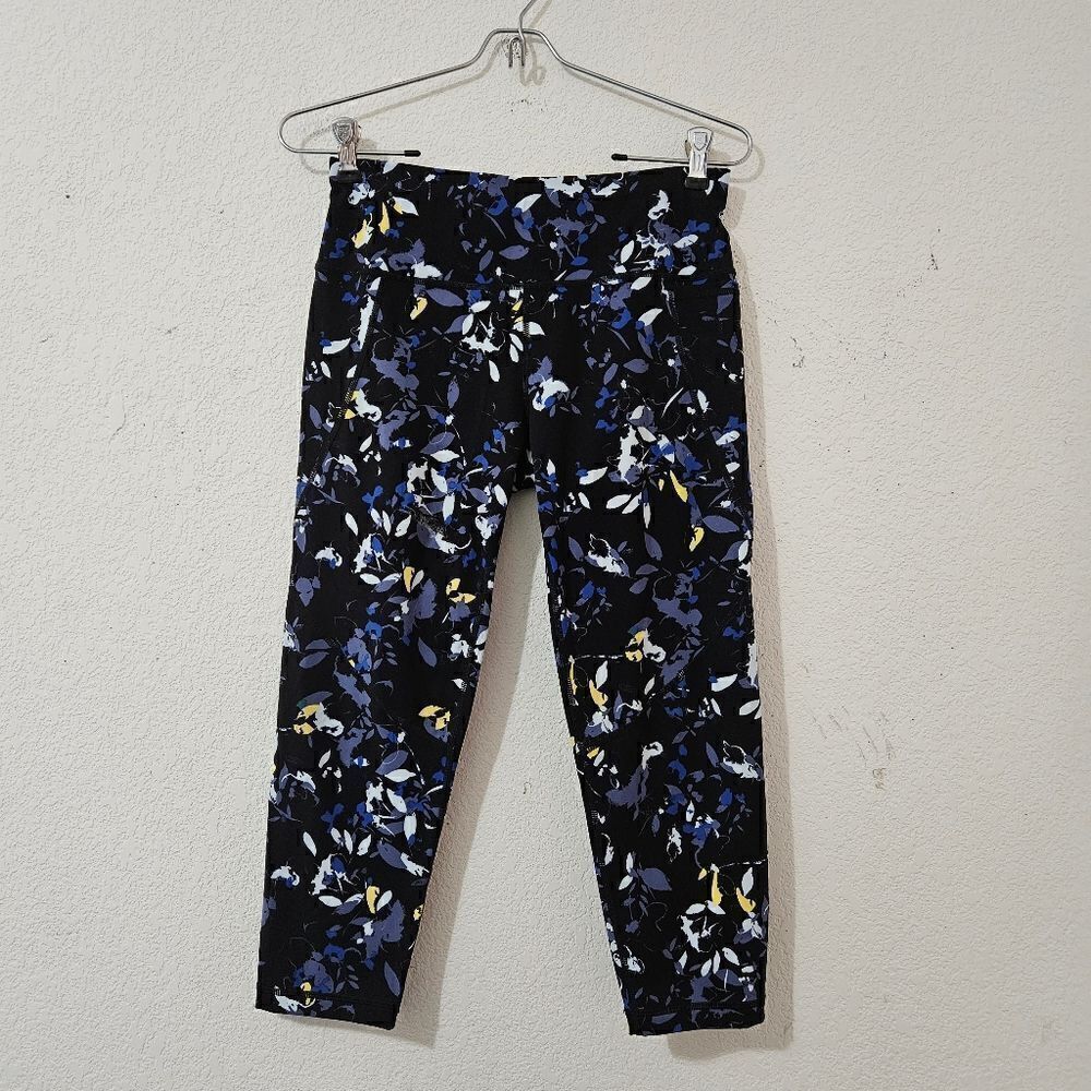 Sweaty Betty power crop - 50cm/20" leggings size small - Picture 3 of 11